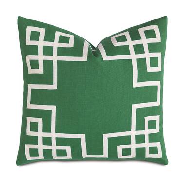 Kelly green throw outlet pillows